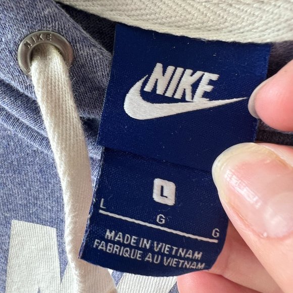 NIKE Lightweight Light Purple Hoodie Women's Size Large - Picture 4 of 4